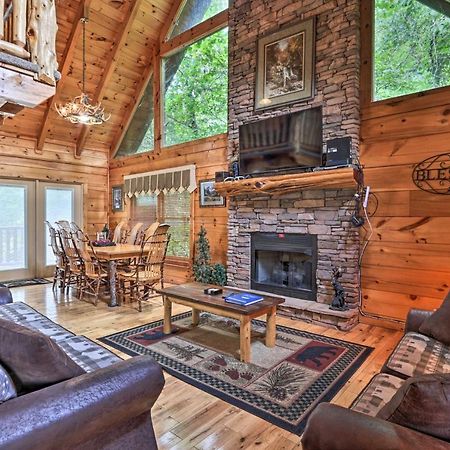 Pigeon Forge Getaway With Covered Patio And Hot Tub! Eksteriør bilde