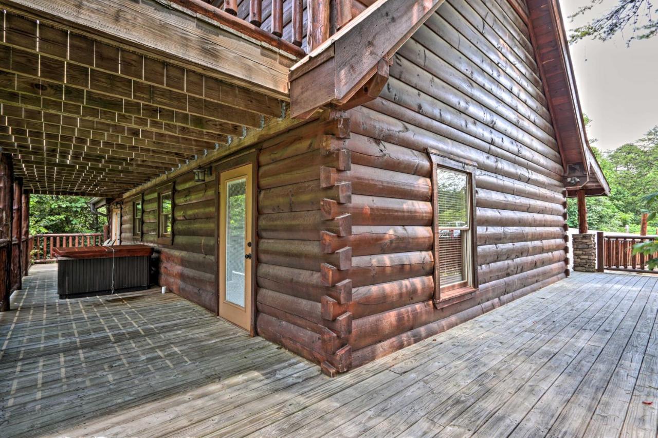 Pigeon Forge Getaway With Covered Patio And Hot Tub! Eksteriør bilde