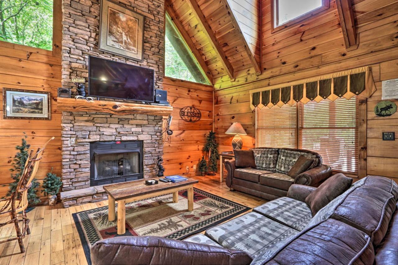 Pigeon Forge Getaway With Covered Patio And Hot Tub! Eksteriør bilde