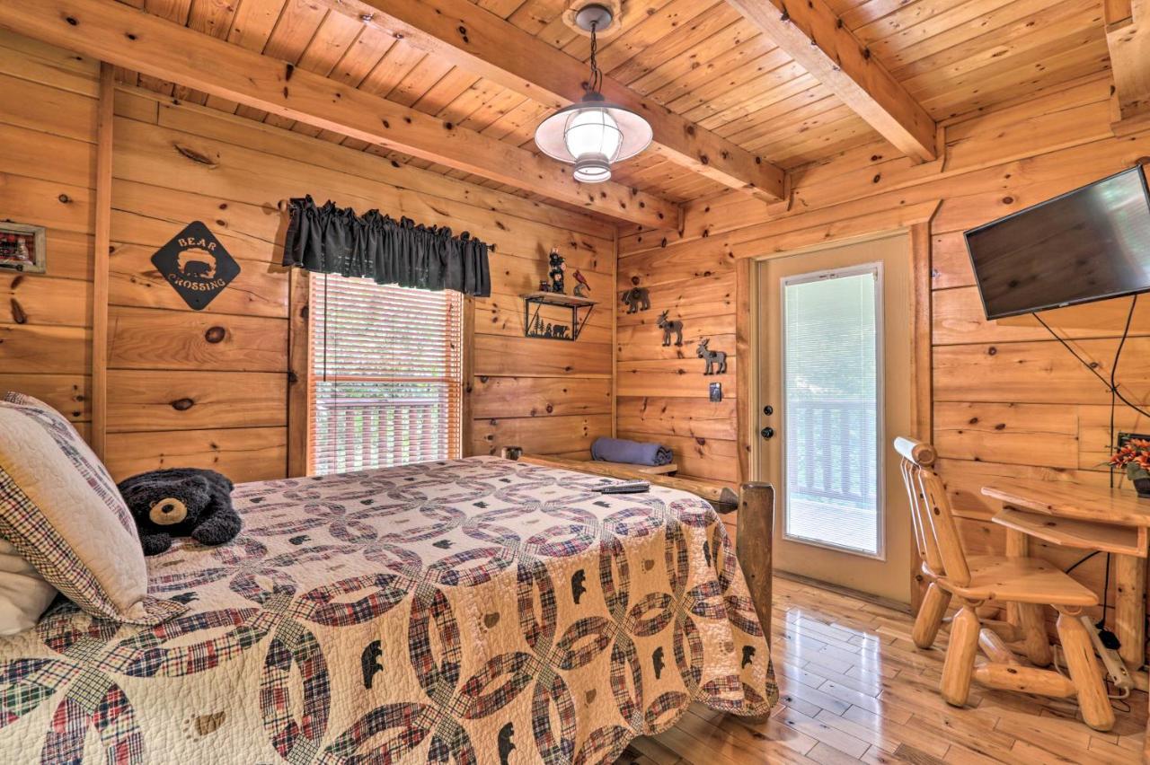 Pigeon Forge Getaway With Covered Patio And Hot Tub! Eksteriør bilde