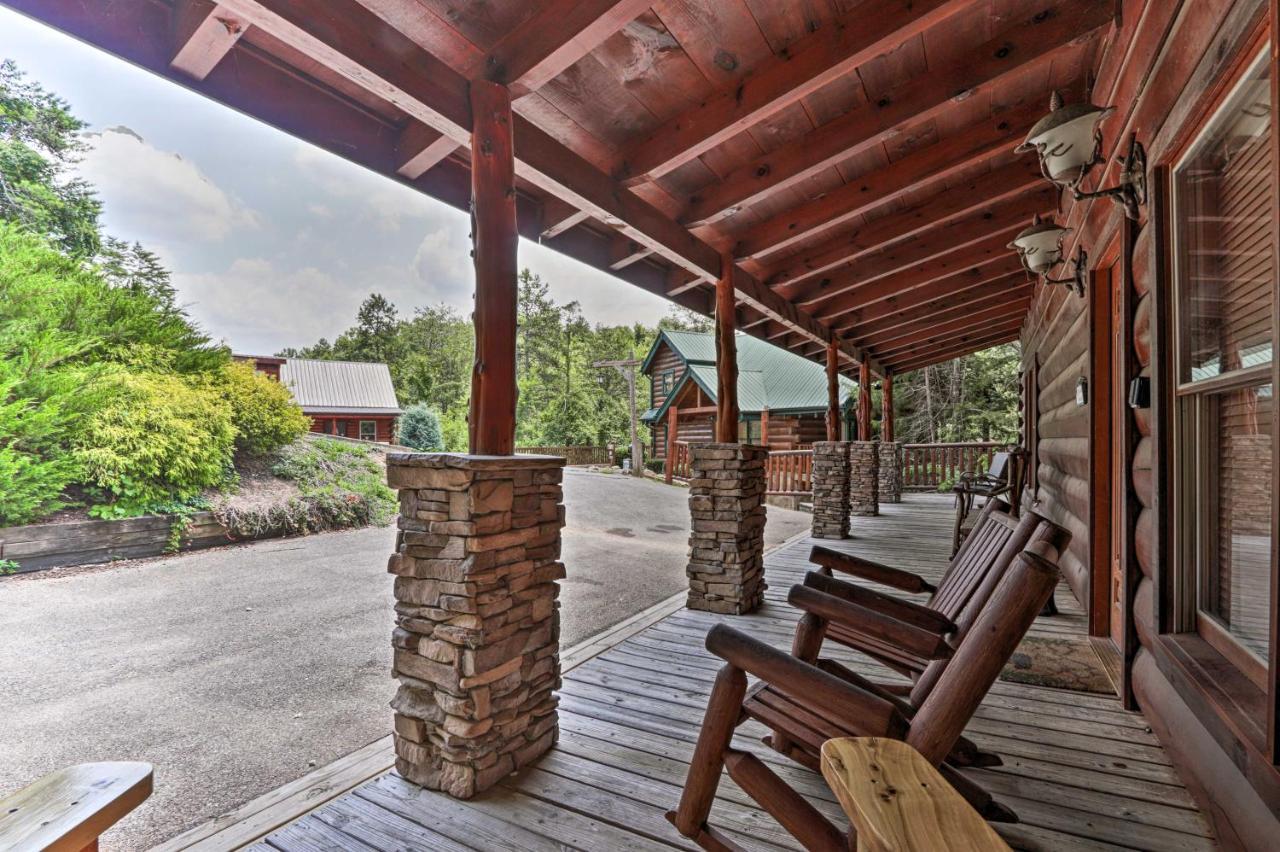 Pigeon Forge Getaway With Covered Patio And Hot Tub! Eksteriør bilde
